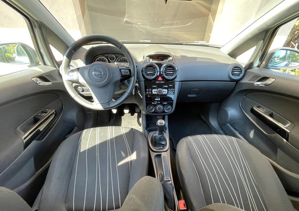 Opel Corsa cena 14900 przebieg: 190800, rok produkcji 2010 z Wolbrom małe 137